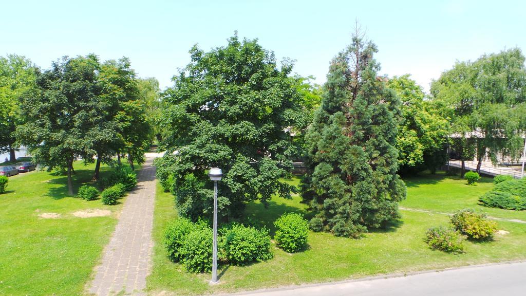 Hostel Levicki Slavonski Brod Rom bilde