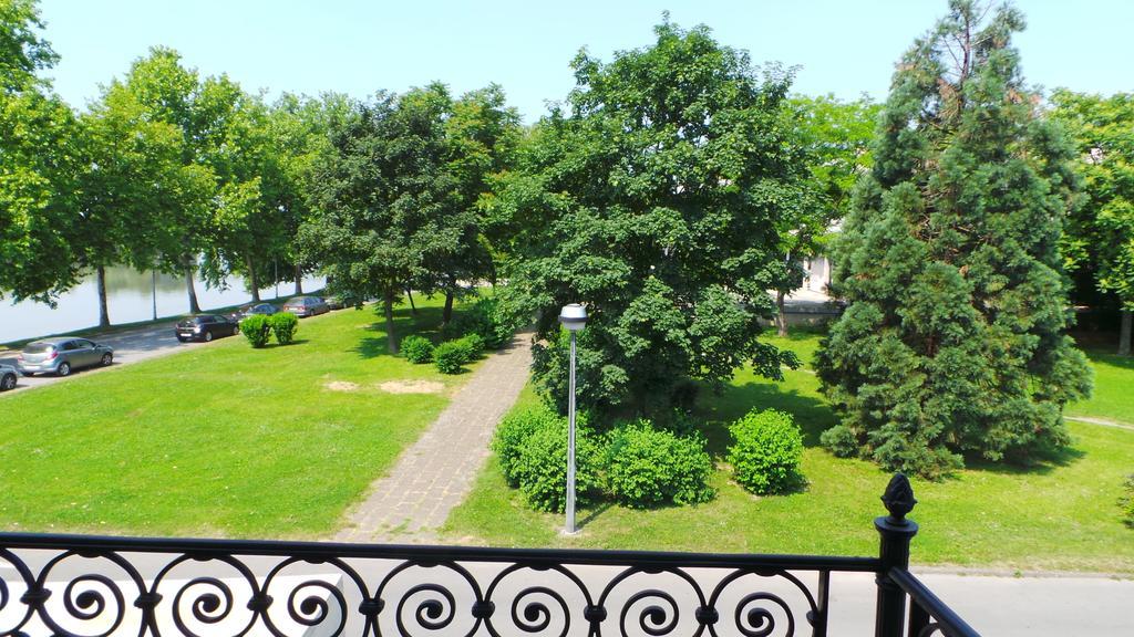 Hostel Levicki Slavonski Brod Rom bilde